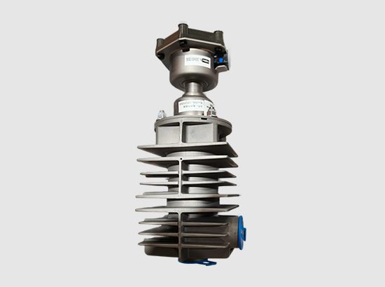 Kinglong Bus Spare Parts 235200008 Condenser